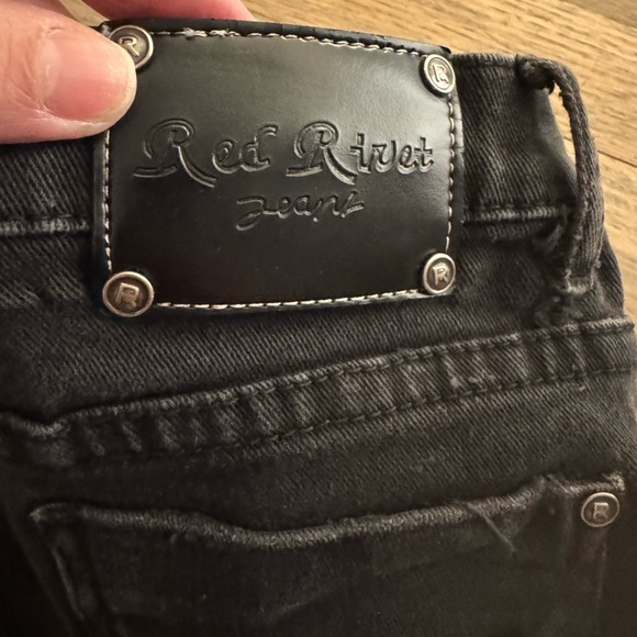 Red Rivet Black Distressed Jeans size 5 - Picture 6 of 9